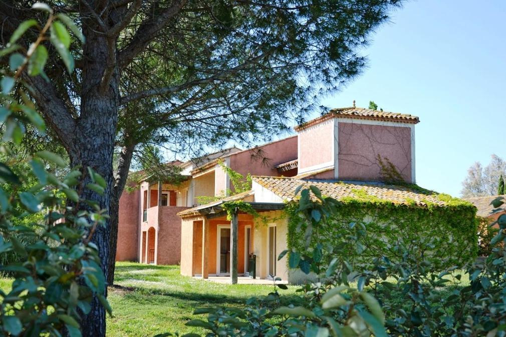 Sowell Residences Les Hameaux De Camargue Arlés Exterior foto